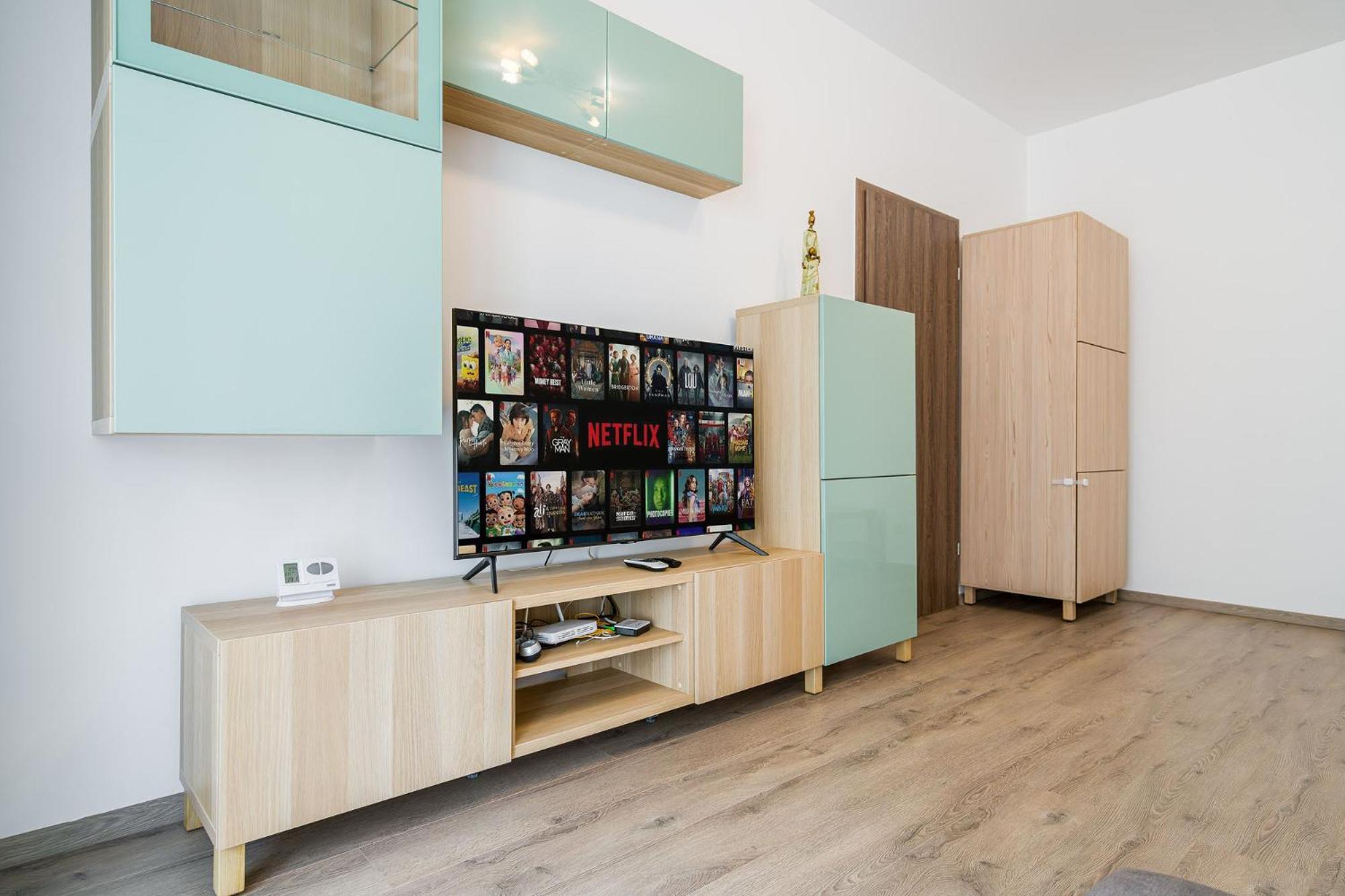 Politehnica Deluxe Apartment Boekarest Buitenkant foto